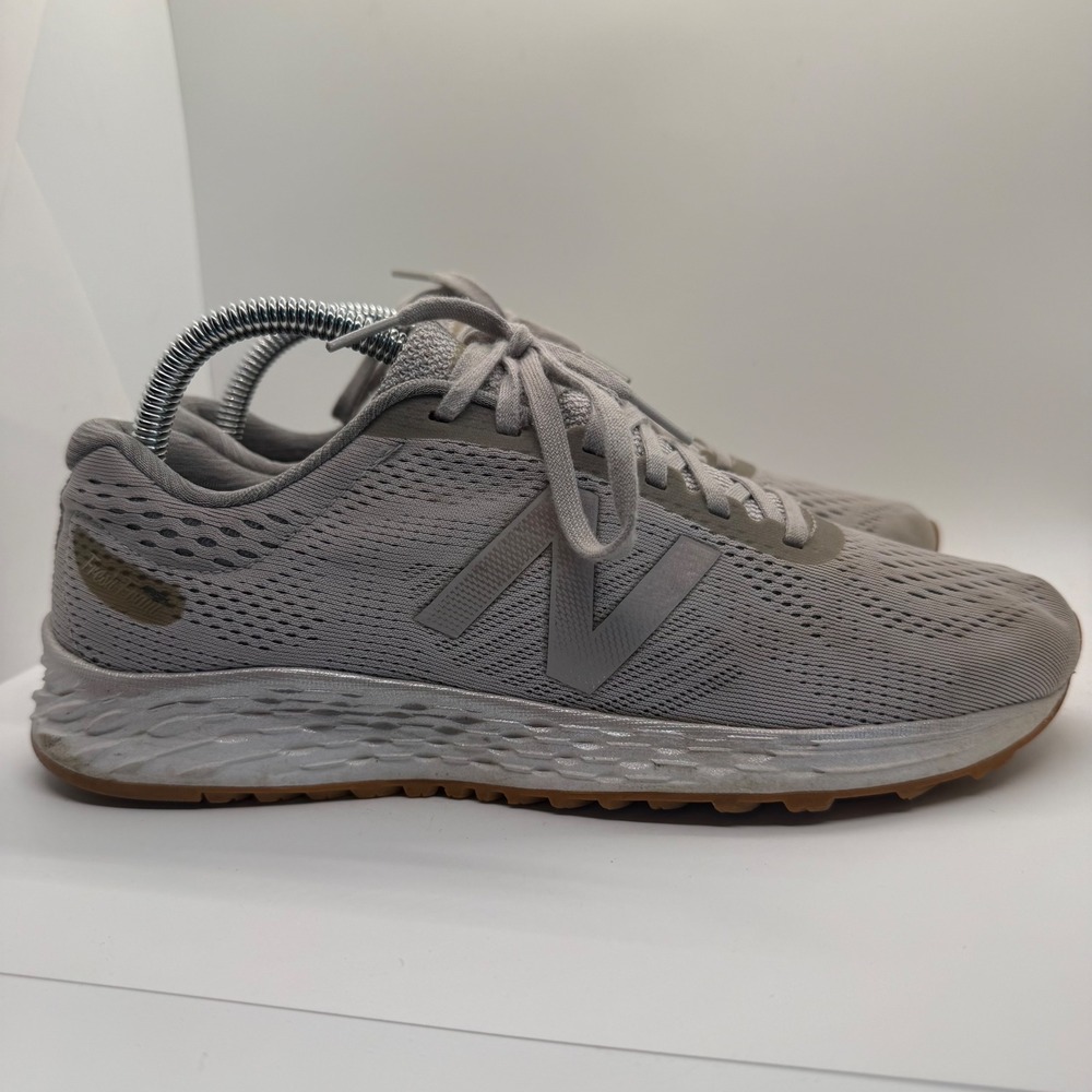 New Balance Arishi v1 Fresh Foam Grey Running Shoes WARISLG1 Womens 9 Gum Sole - Picture 6 of 8